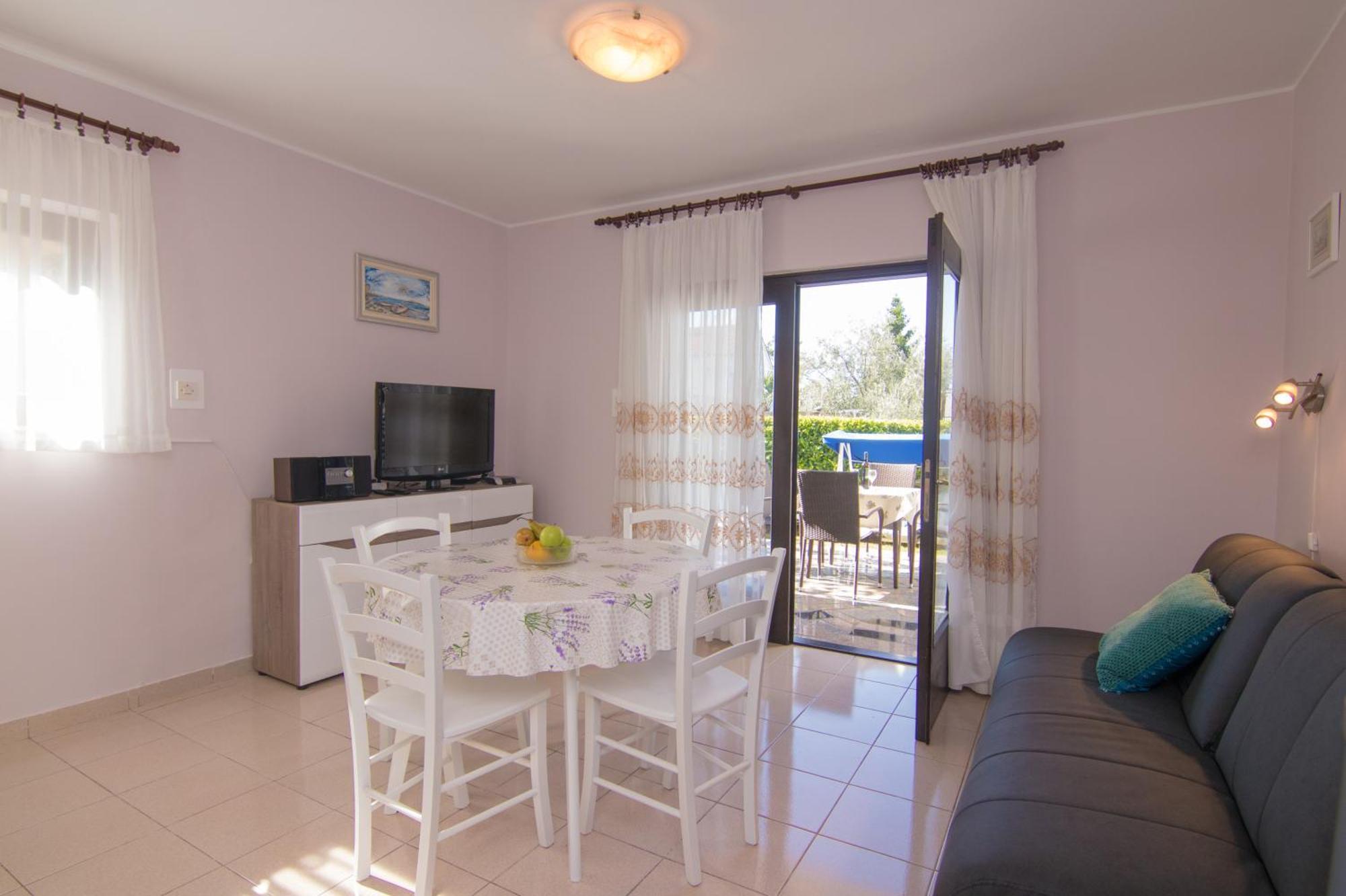 Holiday House Ingrid Malinska Luaran gambar